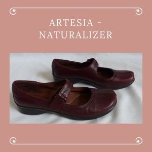 Artesia - Naturalizer Women's Shoes Size 9M